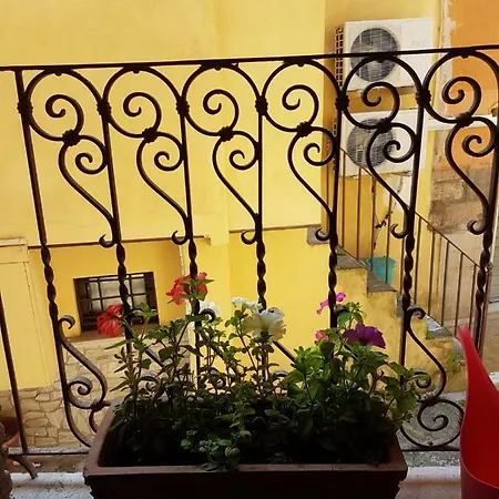 Vakantiehuis Grazioso Loft In Centro Storico *